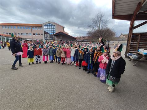 Ensemble Scolaire Les Maristes Cole Coll Ge Institution Champagnat