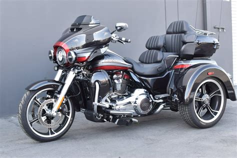 Pre Owned 2020 Harley Davidson Trike Tri Glide Cvo Flhtcutgse For Sale