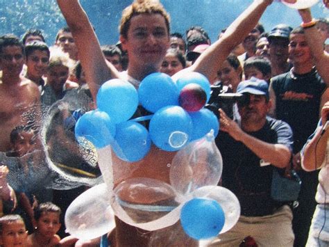 Reinado Trans De Chaparral El Evento De Resistencia Gay Que Atraves La Guerra En Colombia