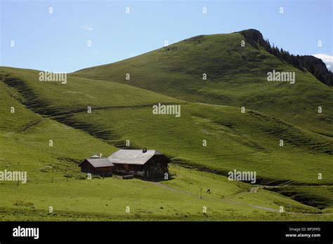 Alpine Chalet Hi Res Stock Photography And Images Alamy