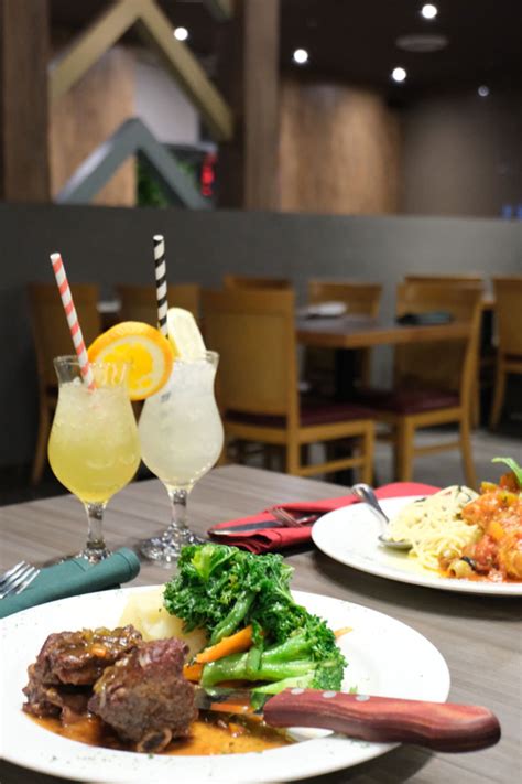 Restaurant For Celebrate New Year's Eve In Markham, ON