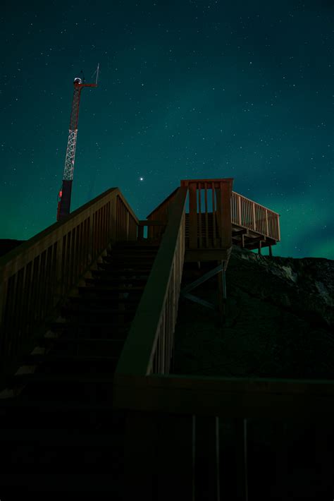 Travel Guides: Aurora Borealis Viewing in Yellowknife