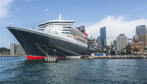 Queen Mary 2 Description Photos Position Cruise Deals