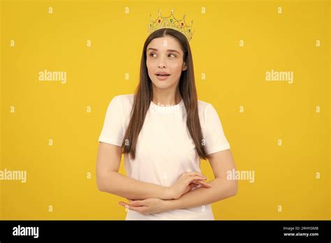 Woman Princess Color Hi Res Stock Photography And Images Alamy