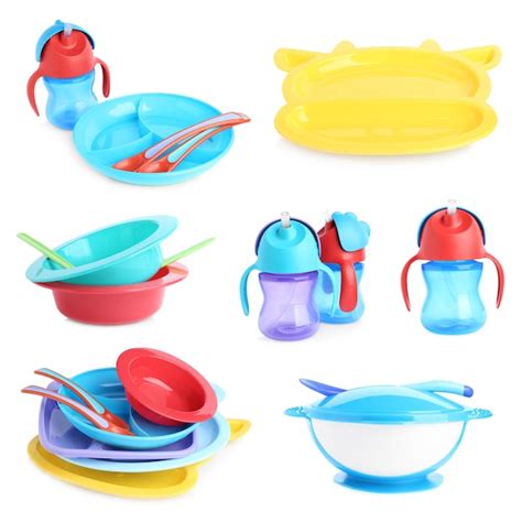 Premium Photo Set Of Plastic Dishware For Baby Food On White Background