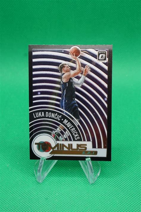 Donruss Optic T Minus Luka Doncic Dallas