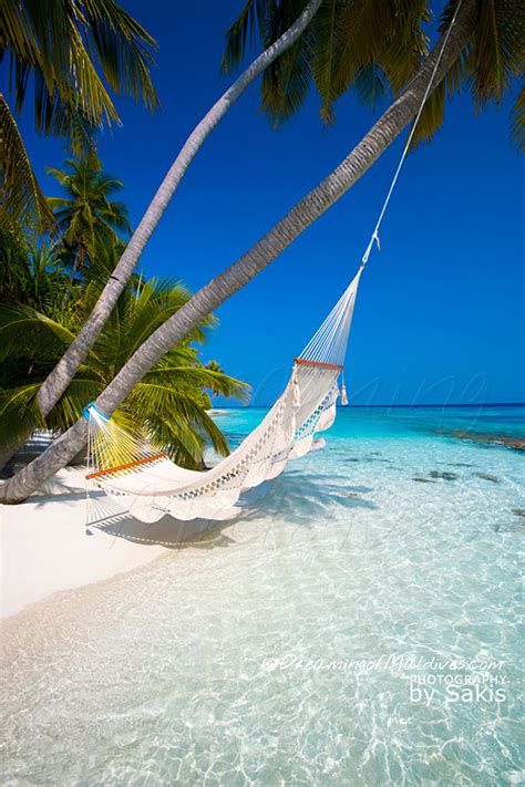 50 Photos of Paradise Beaches from the Maldives Islands