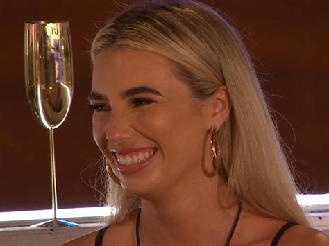 Love Islands Lana Shocks Viewers By Naming Famous Ex Boyfriend