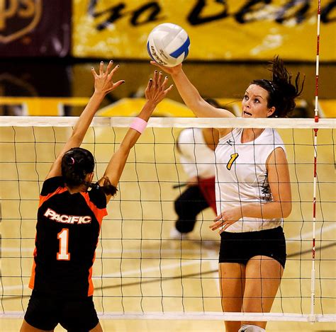 Flickriver Photoset Ncaa Women S Volleyball Pacific Vs Lbsu By