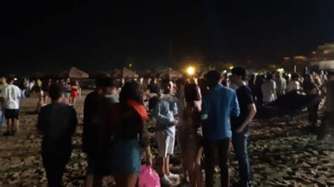 Pescara Musica E Balli In Spiaggia La Polizia Disperde Giovani