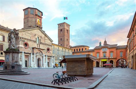 Reggio Emilia Italia - Qué ver en Reggio Emilia en 20 imprescindibles | Conociendo Italia