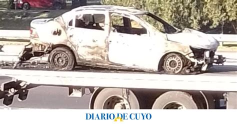 Viajaba con su hijo de 2 años y se le incendió el auto en plena