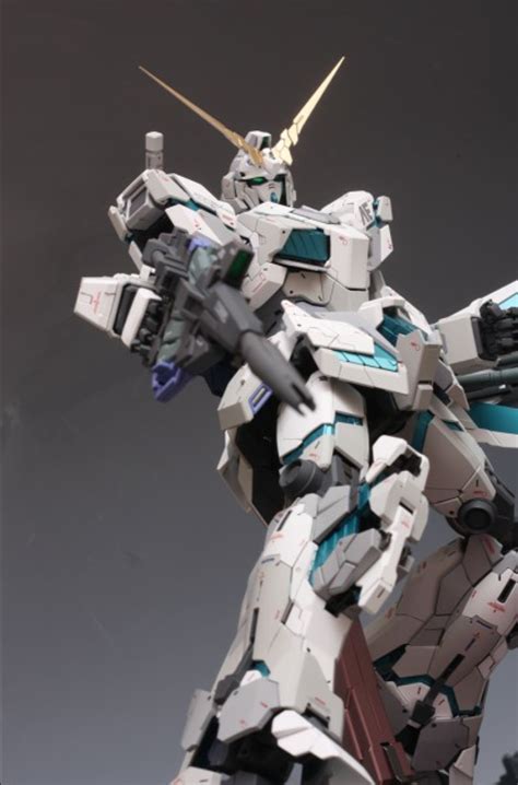 Painted Build PG 1 60 RX 0 Unicorn Gundam Awakening Ver