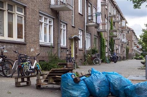 De Armoede In Rotterdam Groeit Maar De Wethouder Die De Problemen Moet