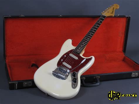 1964 Fender Mustang Olympic White Mint Guitarpoint