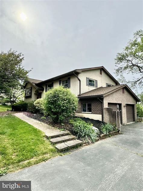 112 Hepner Rd Hamburg Pa 19526 See Est Value Schools And More
