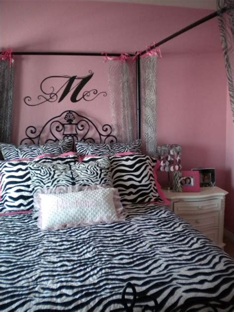 Zebra Print Room Design