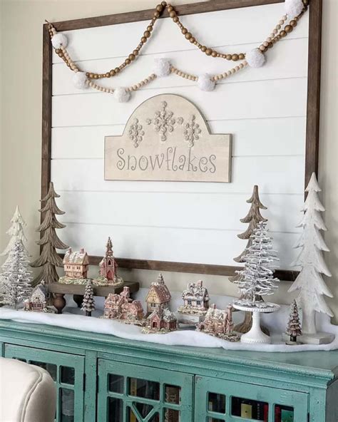 23 Cute Christmas Village Display Ideas for Family Festivities