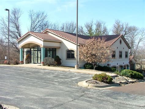 1338 N Belt Hwy Saint Joseph Mo 64506 Office For Sale Loopnet