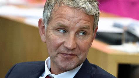 Björn Höcke schaltet nach WELT TV Duell Anwalt gegen Sahra Wagenknecht