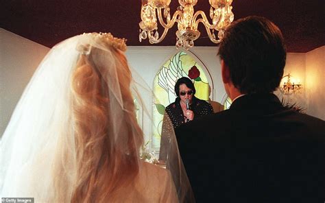 Elvis Impersonators Banned In Vegas Wedding Chapels After Licensing Dispute Over The Kings