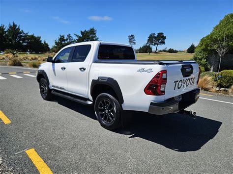 2021 Toyota Hilux Sr5 Cruiser Dc 4wd On Handshake