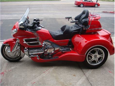 Buy 2004 Honda GOLD WING 1800 On 2040 Motos