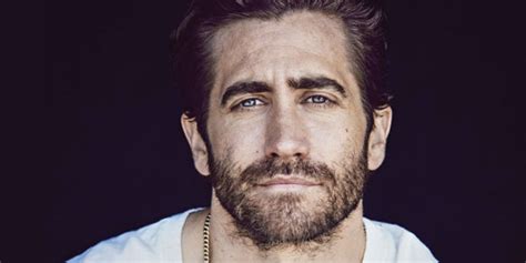 Jake Gyllenhaal El Villano De Spider Man 2 Dos Mundos Bilingual Newspaper