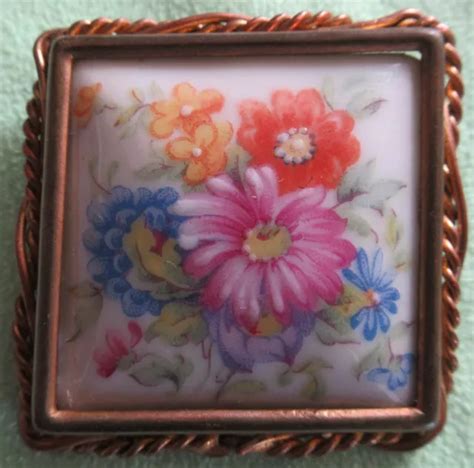 ANCIENNE PETITE BROCHE Vintage En Porcelaine De Limoges France EUR 25