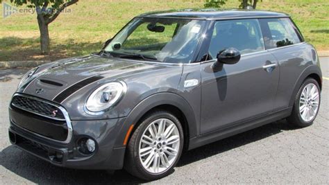 Mini Cooper S (R56) specs (2006-2010), performance, dimensions ...