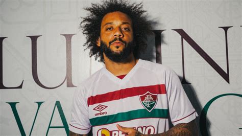 Fluminense lança a nova camisa reserva para a temporada de 2023 veja fotos