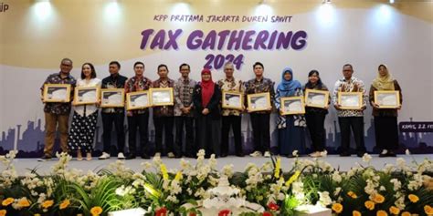 KPP Duren Sawit Apresiasi Wajib Pajak Dalam Tax Gathering PajakOnline