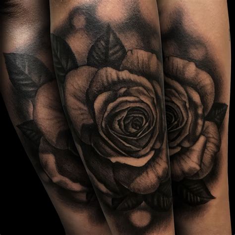 Dannyelliottrose With Bokeh Bakcground Rose Tattoo Black And Grey