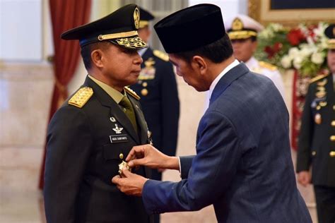 Baru Hari Dilantik Sebagai Ksad Jokowi Usulkan Jenderal Agus