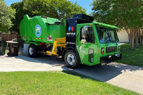 Plano, Texas Unveils First All-Electric Trash Truck - Local Profile ...