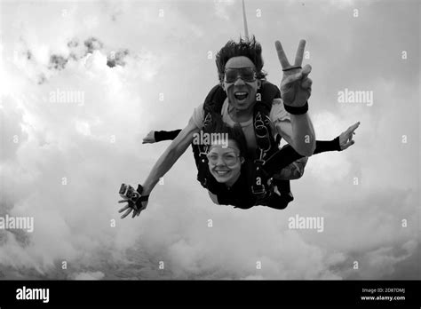 Tandem Skydive Woman Black And White Stock Photos And Images Alamy