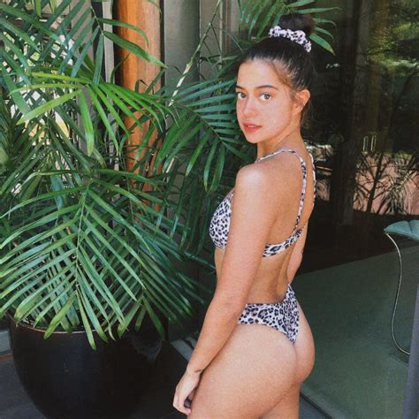 How To Pose In A Bikini As Seen On Sue Ramirez