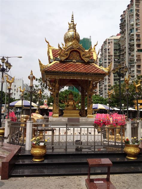 Year of the Lotus: Buddhist Shrines