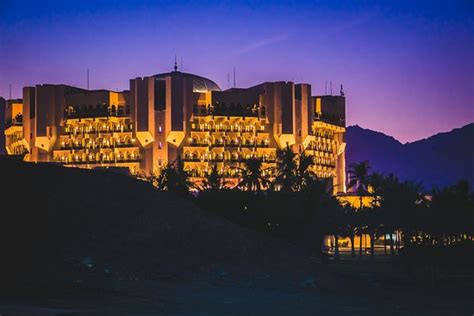 Al Bustan Palace A Ritz Carlton Hotel Muscat Oman Prezzi 2020 E