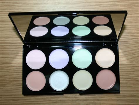 Makeup Revolution Ultra Base Corrector Palette Beauty Geek