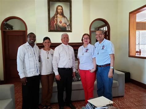 Misioneros De La Cruz Familiadelacruz Org