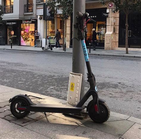 Elektrikli Scooter Kullananlar Dikkat Art K Bunlar Yapmak Yasak