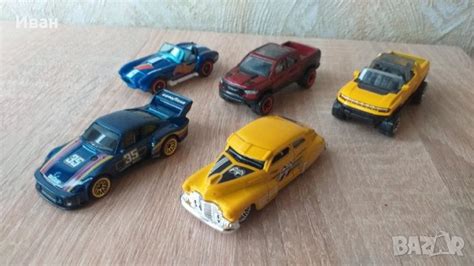 Комплект колички hot wheels в Коли камиони мотори писти в гр Пловдив ID Bazar bg