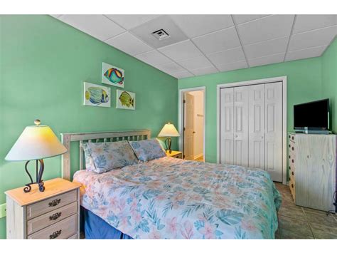 St Regis 3012 North Topsail Beach Condominium Rental