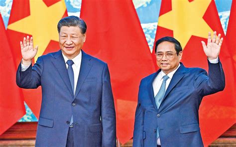 China S Xi Meets With Vietnamese Pm