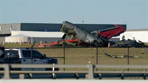 Six Dead After Two Planes Crash Midair At Dallas Air Show