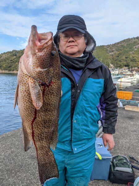 筏マルキ 釣果 三重県 島勝～船越 その他餌釣り ハタ 陸っぱり 釣り・魚釣り 釣果情報サイト カンパリ