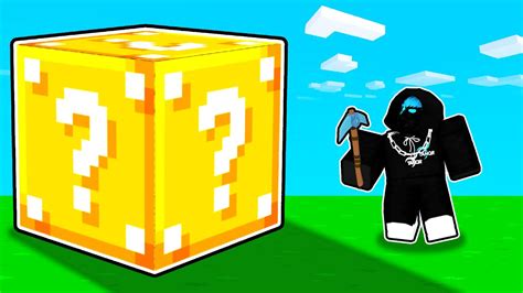 I Can Only Open Huge Lucky Blocks In Roblox Bedwars Youtube