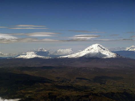 Un paseo por la Avenida de los Volcanes en Quito – Nexos