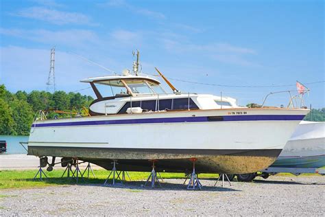 Chris Craft Roamer Cruiser For Sale Yachtworld